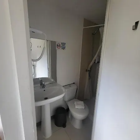 מלון What Else - 3*