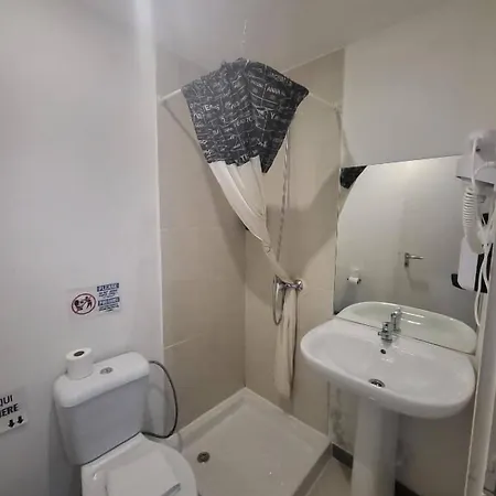 What Else - 3* Fátima