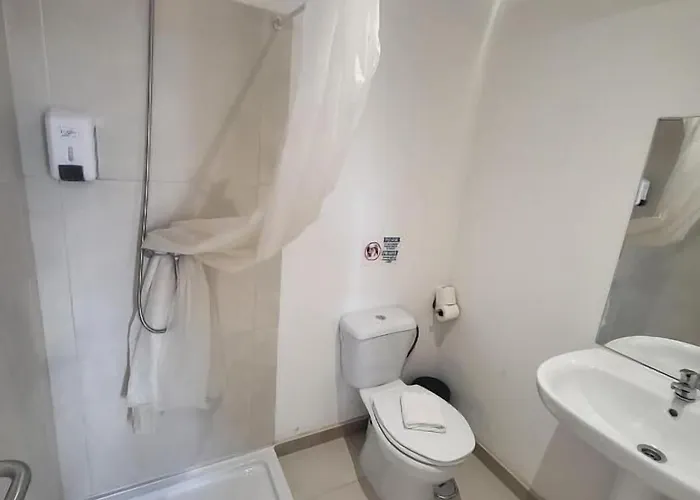 What Else Φάτιμα